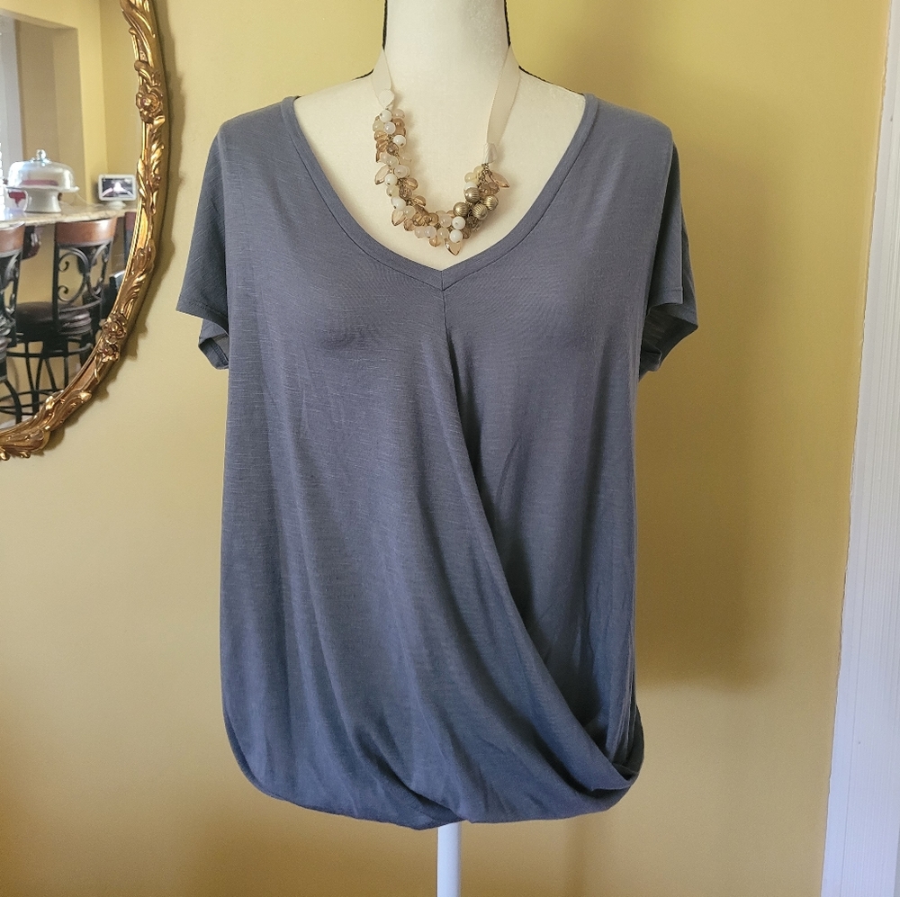 Mossimo Target blue cross tummy concealer short sleeve top womens medium